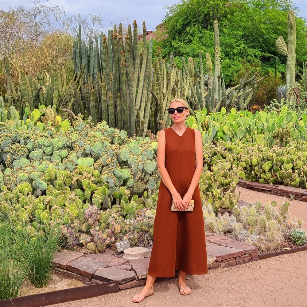Zara Linen Dress - Picture 10 of 13